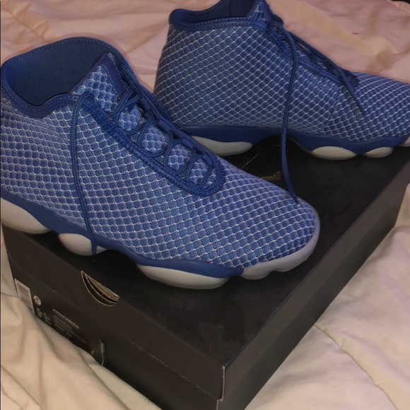 jordan horizon blue
